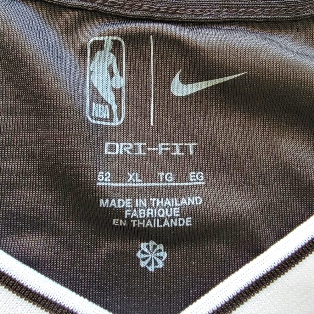 BRAND NEW Nike Brooklyn Nets Kyrie Irving Jersey Black Men's Size XL - Picture 7 of 9